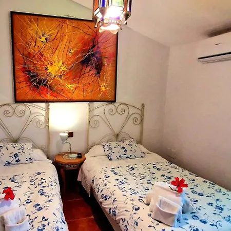 Venta Real * Competa